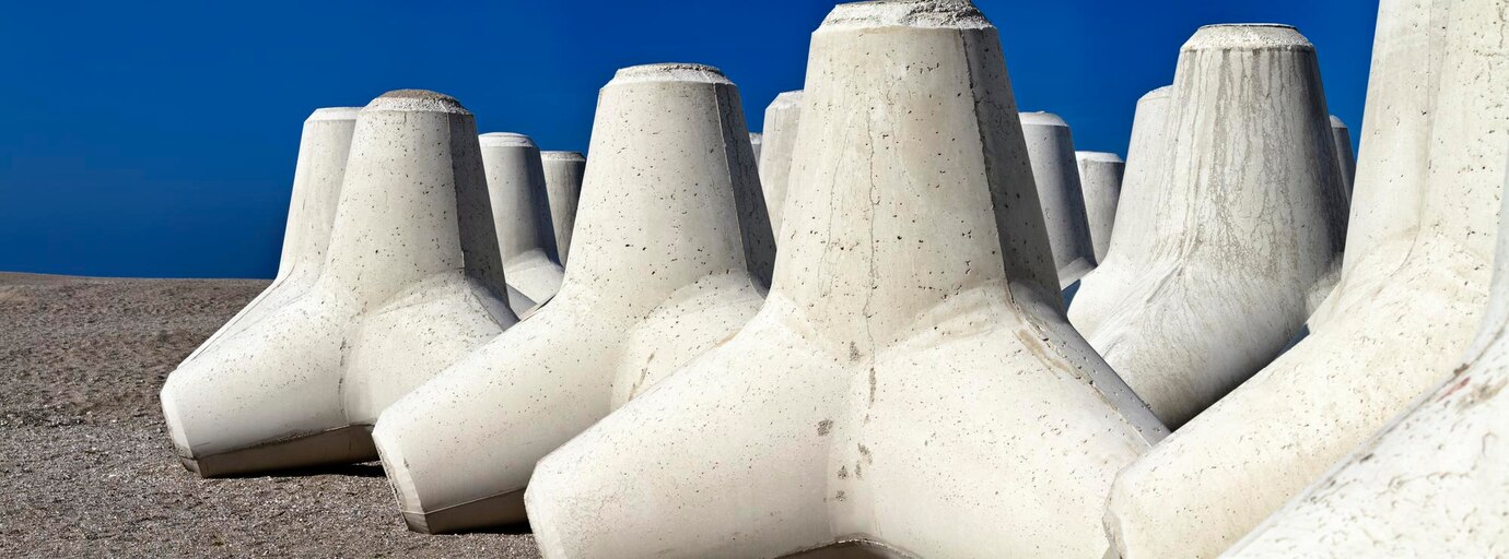 Tetrapod-Tripod Formwork